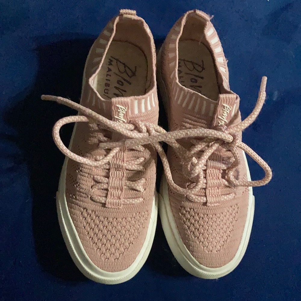Blowfish Malibu Kids sneakers: Girl’s size 13